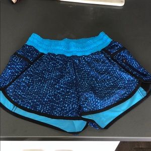 Lululemon 4” tracker shorts